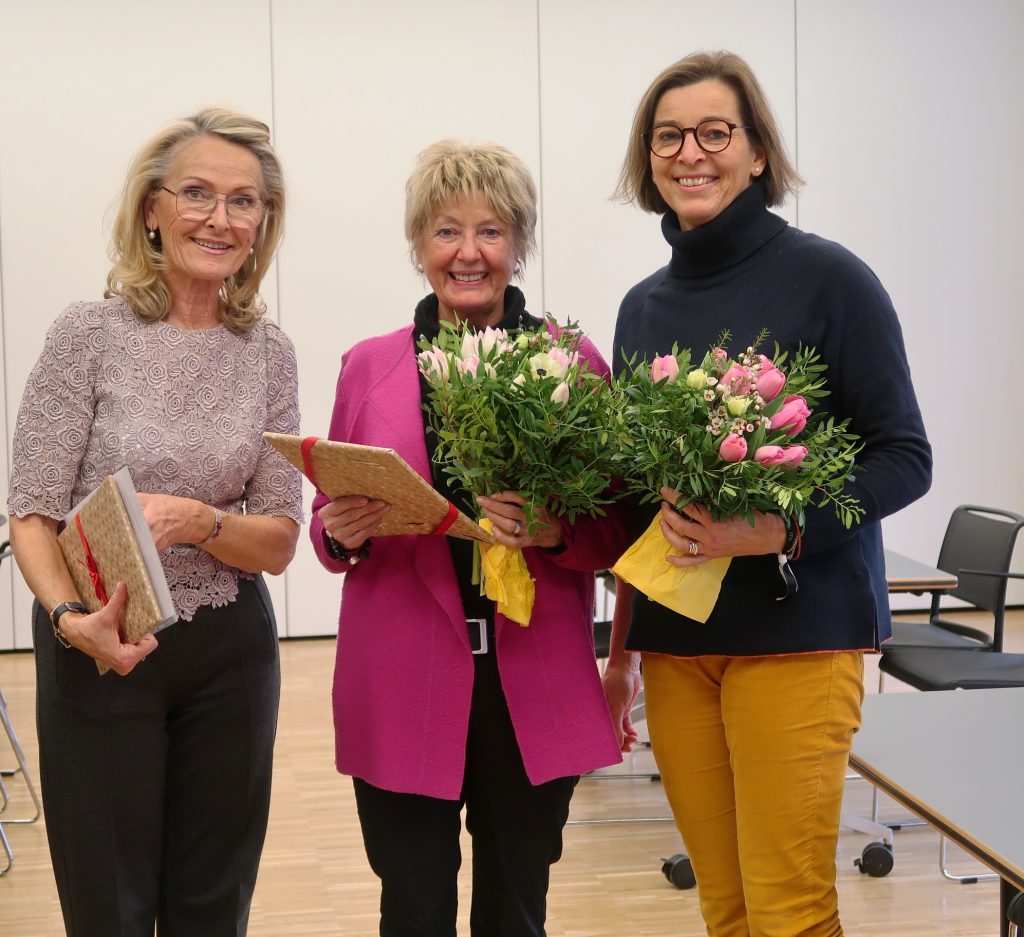 Treffen der ehrenamtlichen Mitarbeiterinnen und Mitarbeiter aus dem Bücherei Team
