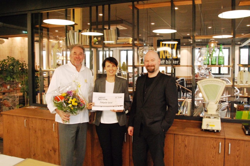 Backen für einen guten Zweck, Bäckerei Katz spendet an die Olgäle-Stiftung