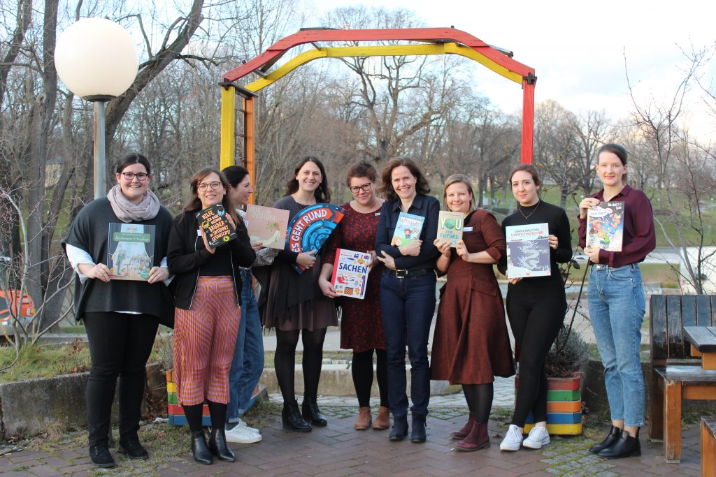 Sieben Kinderbuchverlage machen Kinderbuchspende an die Olgäle-Stiftung