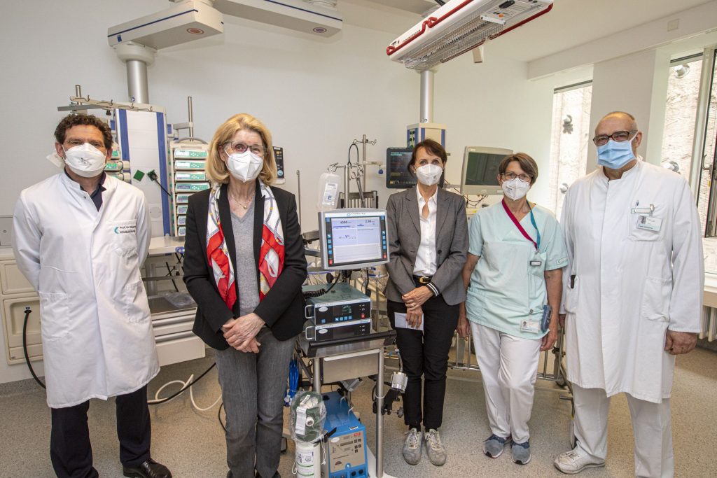 Olgäle-Stiftung übergibt ECMO-System im Wert von 95.000 Euro an das Klinikum Stuttgart