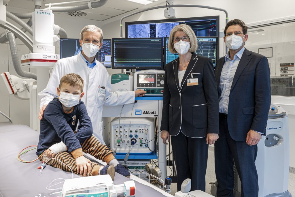 v.l.: Tom, Prof. Dr. Gunter Kerst, Dr. Stefanie Schuster, Prof. Dr. Jan Steffen Jürgensen