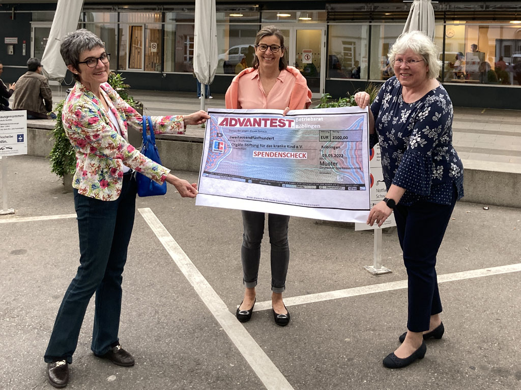 Advantest aus Böblingen spendet zugunsten der Rheumaschwester