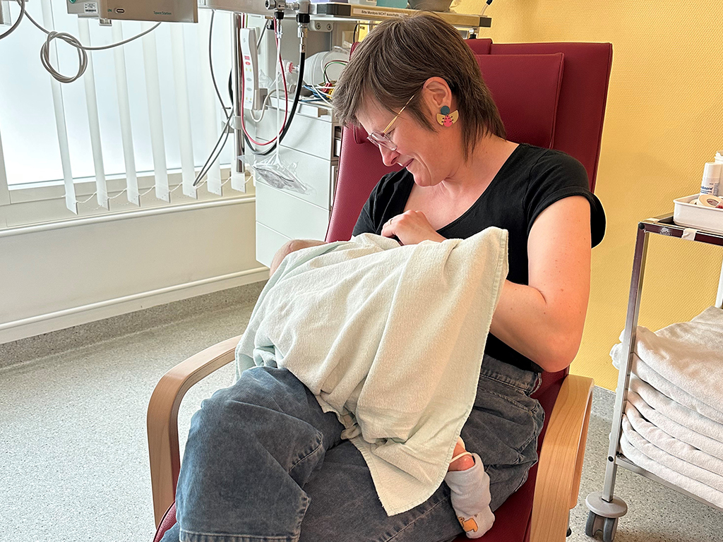 Neuer Elternstuhl für den Kinderaufwachraum