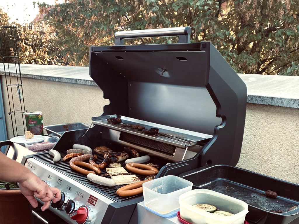Erneute Spende an die KJP durch die Brigitte und Dr. Wolfgang Baur Stiftung