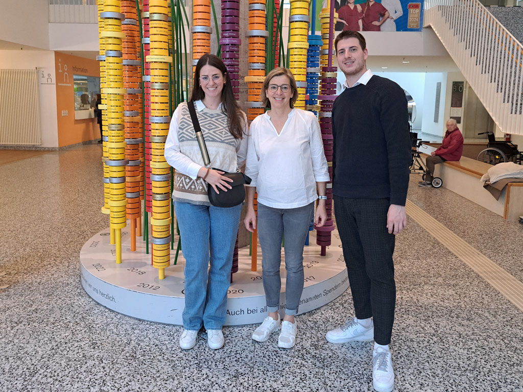 Tombola-Erlös zugunsten der kranken Kinder