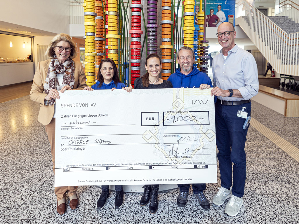 IAV spendet für die Rheumaschwester