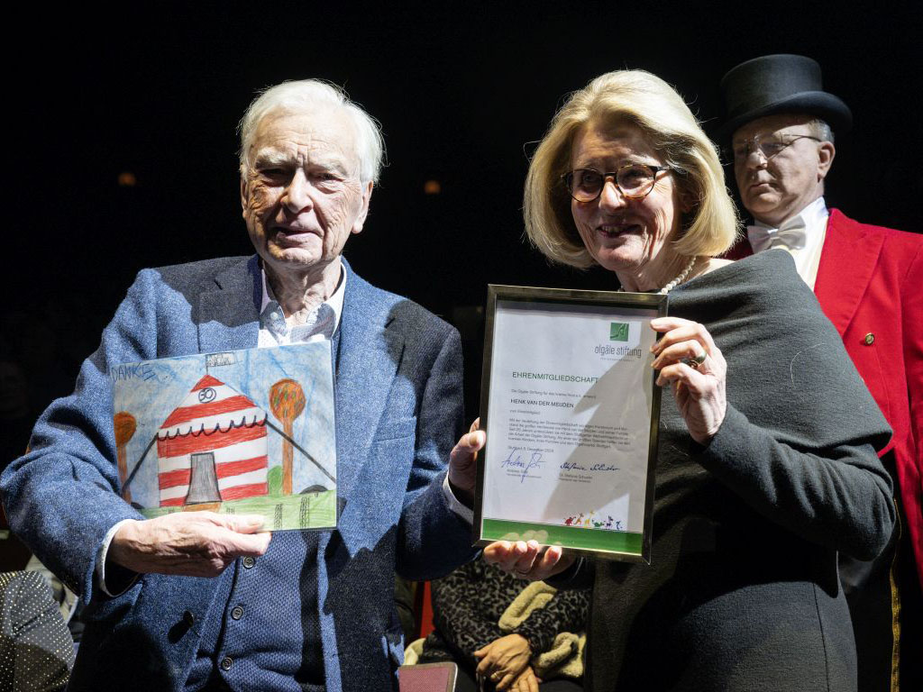 Weltweihnachtscircus: Ehrenmitgliedschaft zum 30-jährigem Jubiläum