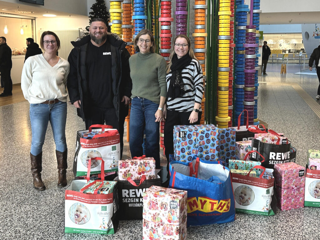 Geschenke-Aktion von REWE Rotebühlplatz