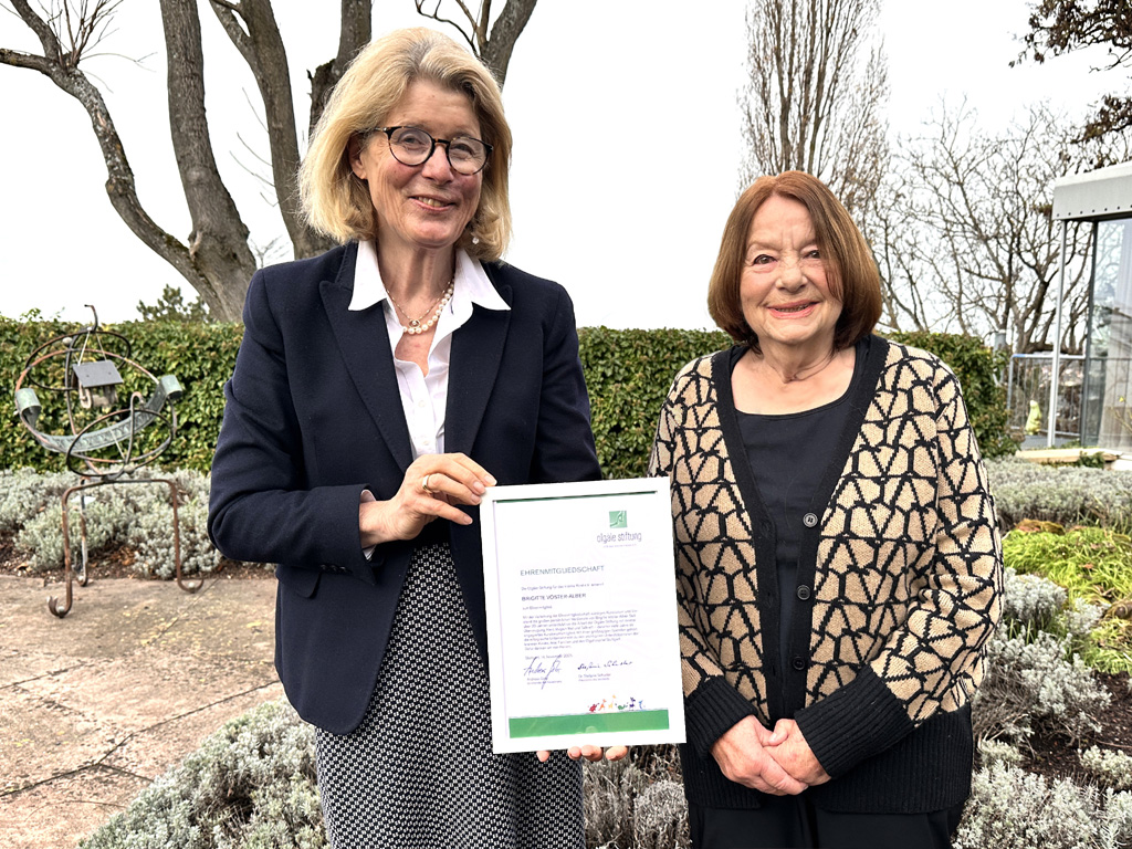 Ehrenmitgliedschaft für Brigitte Vöster-Alber
